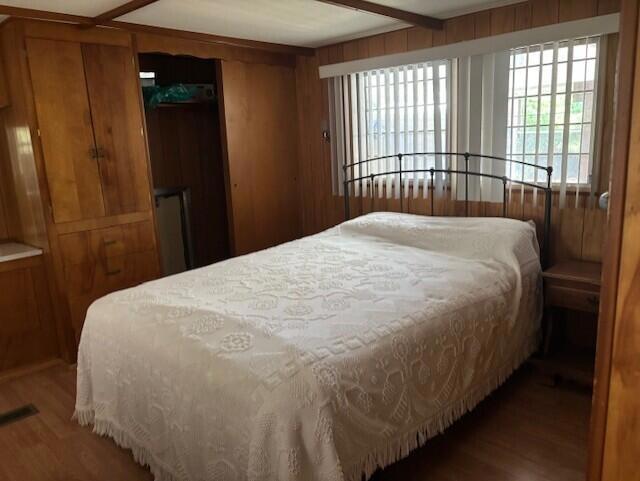 Safari Park - Manufactured In Park