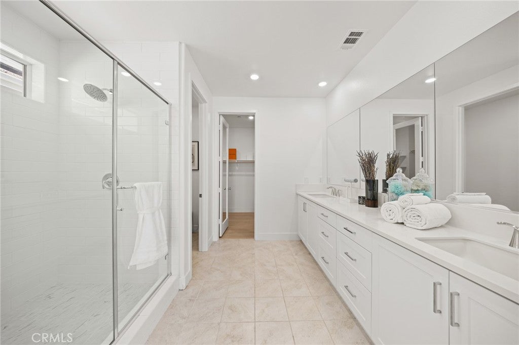 427 Flycatcher, Irvine CA 92618 - Photo 31
