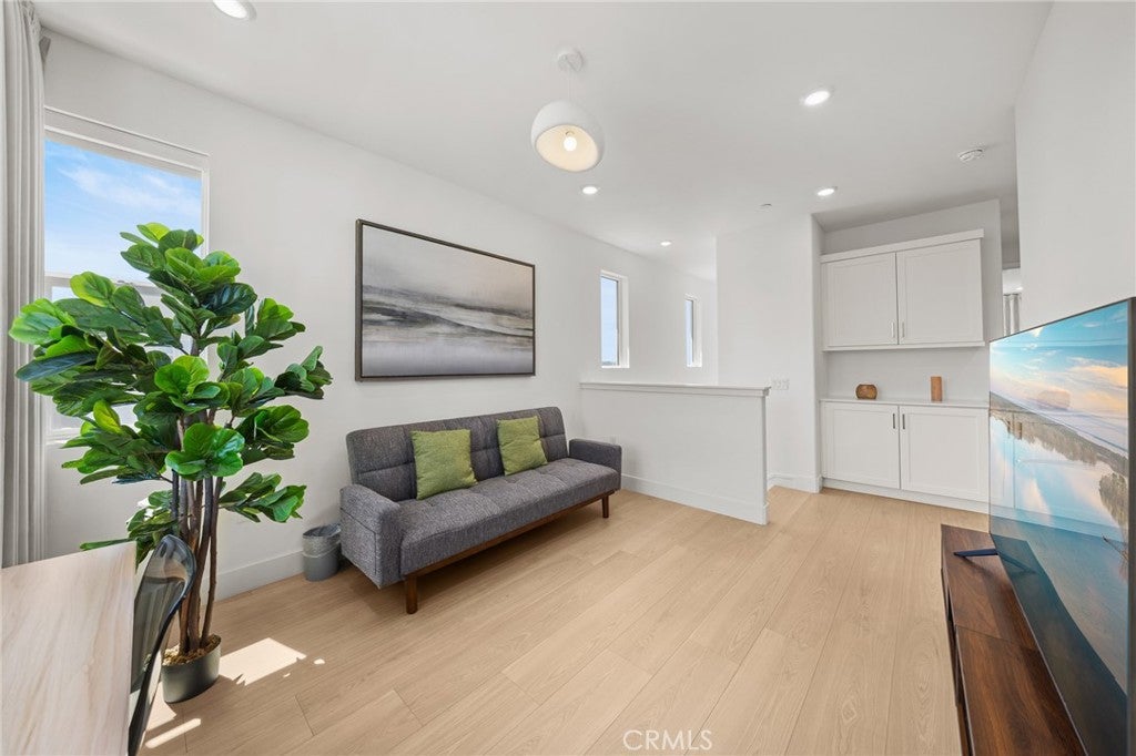 427 Flycatcher, Irvine CA 92618 - Photo 28