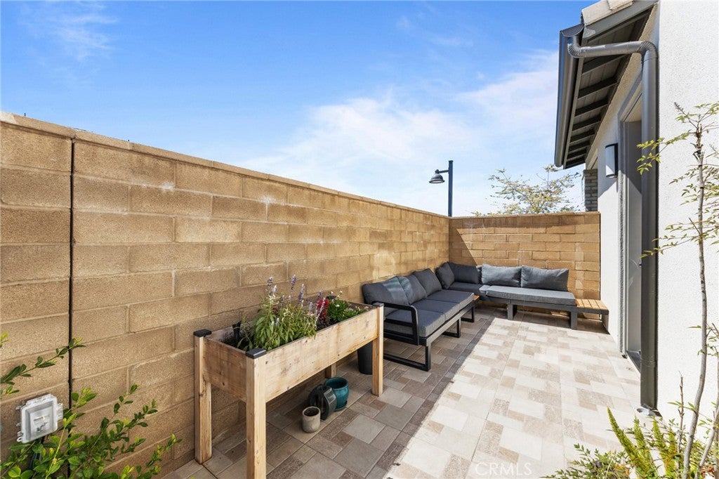 427 Flycatcher, Irvine CA 92618 - Photo 39