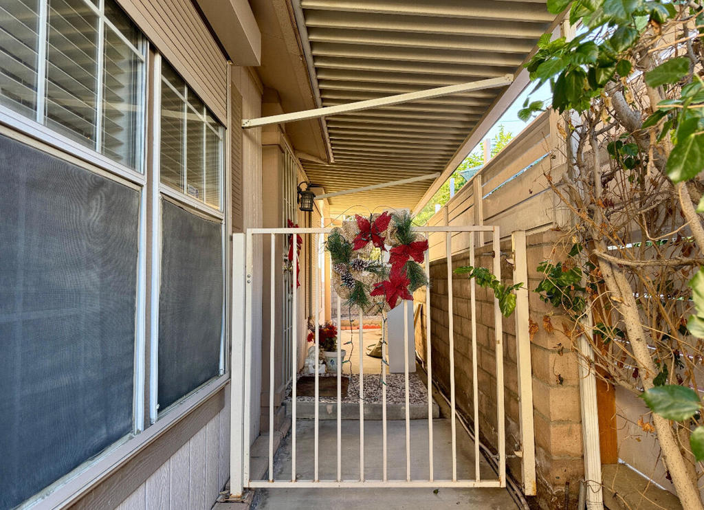 Not Applicable-1 - Manufactured In Park