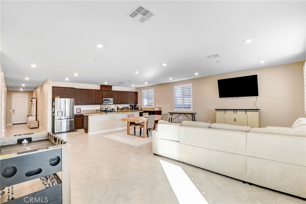 11695 S Crescent Street