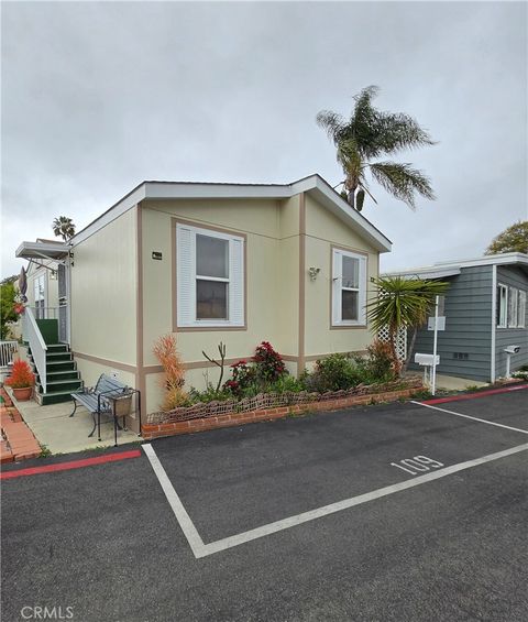 Photo of 23701 S Western Avenue #109, Torrance, CA 90501 (MLS # PW25059955) Photo of 23701 S Western Avenue #109, Torrance, CA 90501 (MLS # PW25059955)