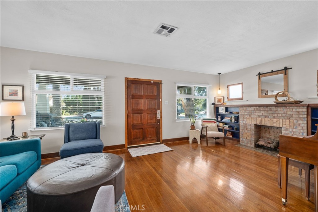 519 N 8th