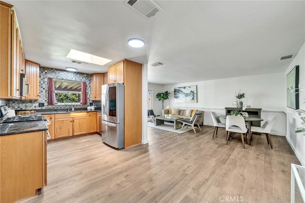 10441 Saint Alban