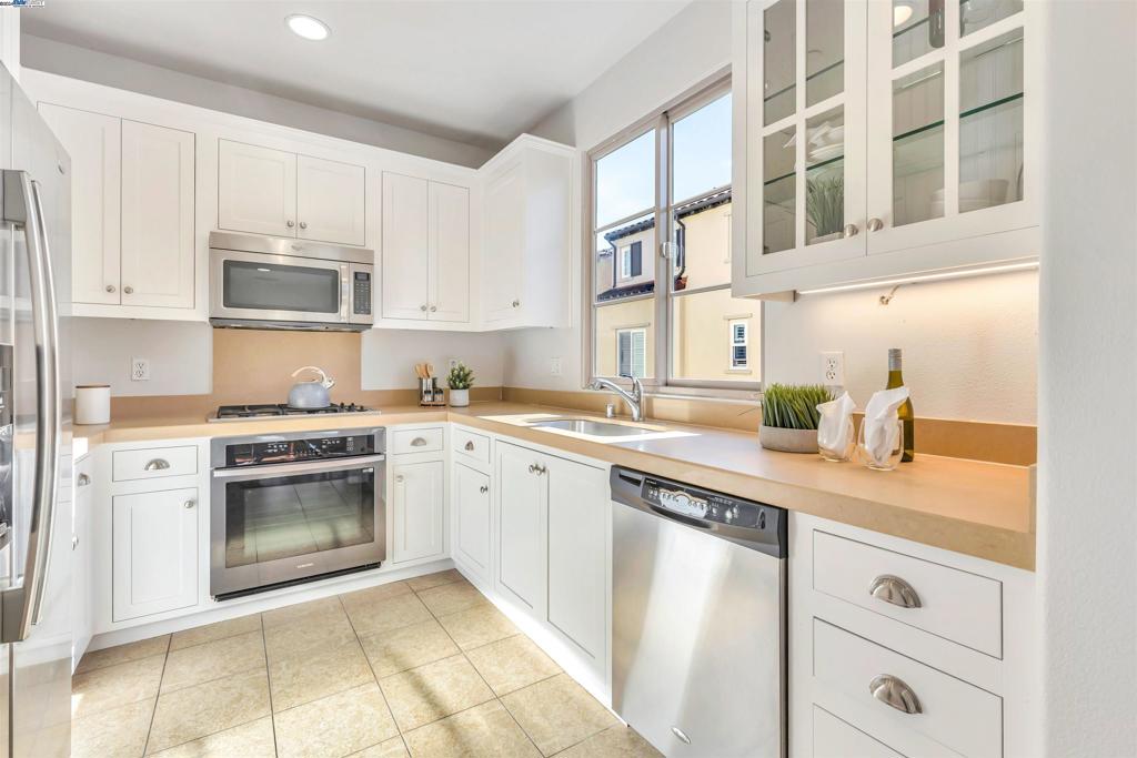 WARM SPRINGS - Residential