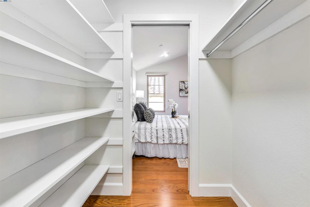 WARM SPRINGS - Residential