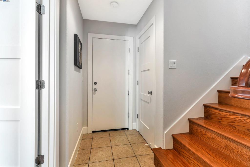 WARM SPRINGS - Residential