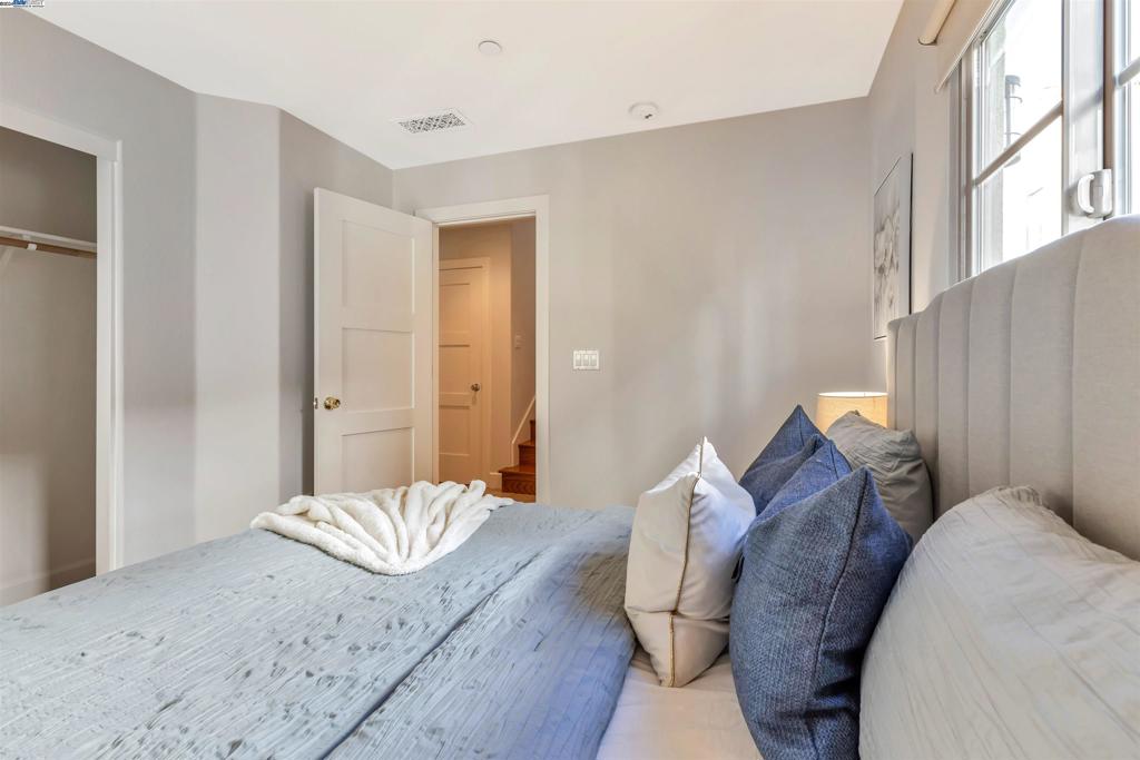 WARM SPRINGS - Residential