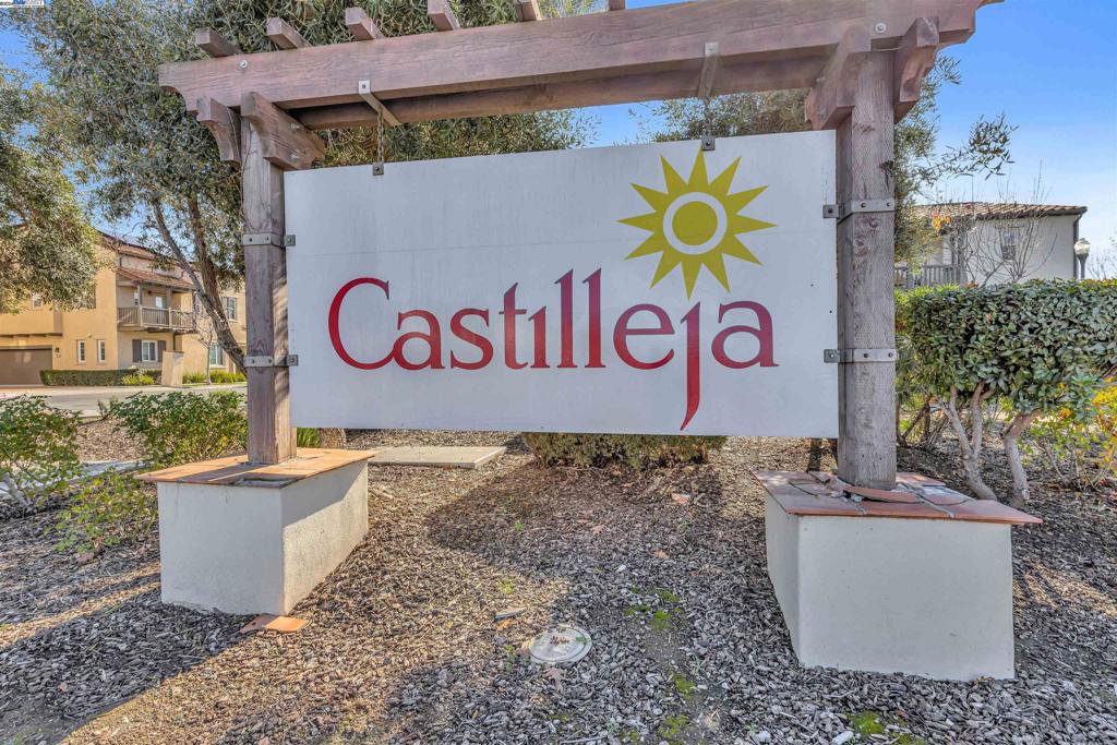 WARM SPRINGS - Residential