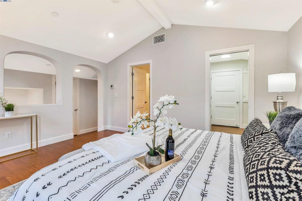 WARM SPRINGS - Residential