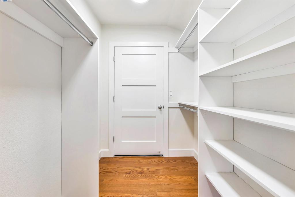 WARM SPRINGS - Residential