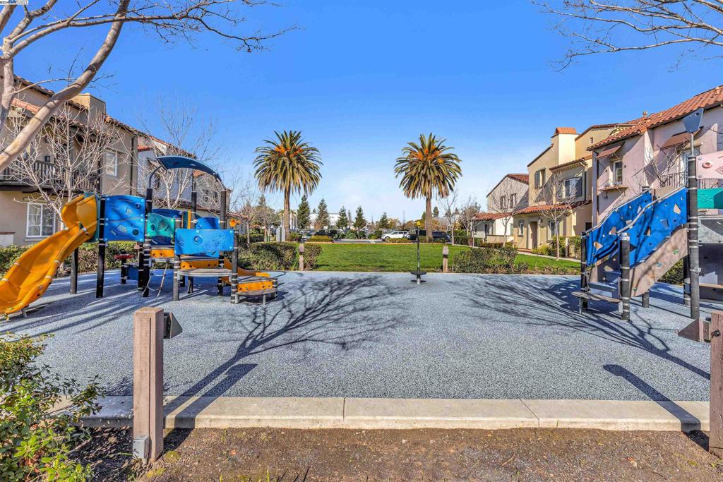 WARM SPRINGS - Residential