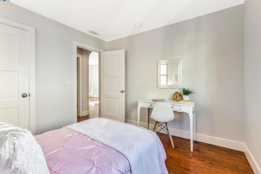 WARM SPRINGS - Residential