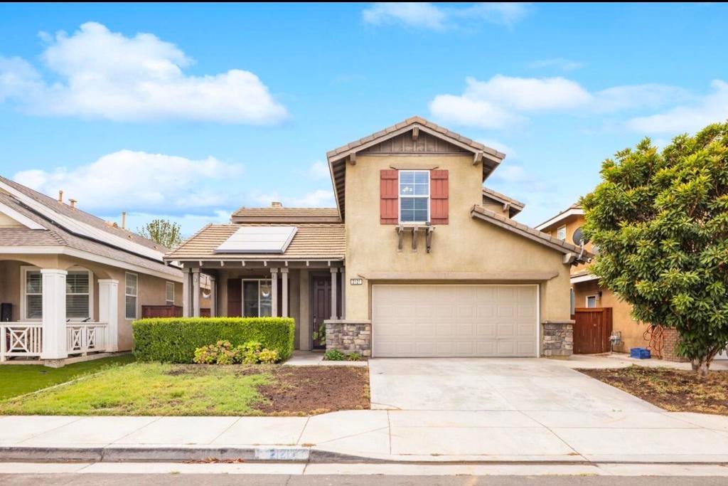 2121 Cottage Court