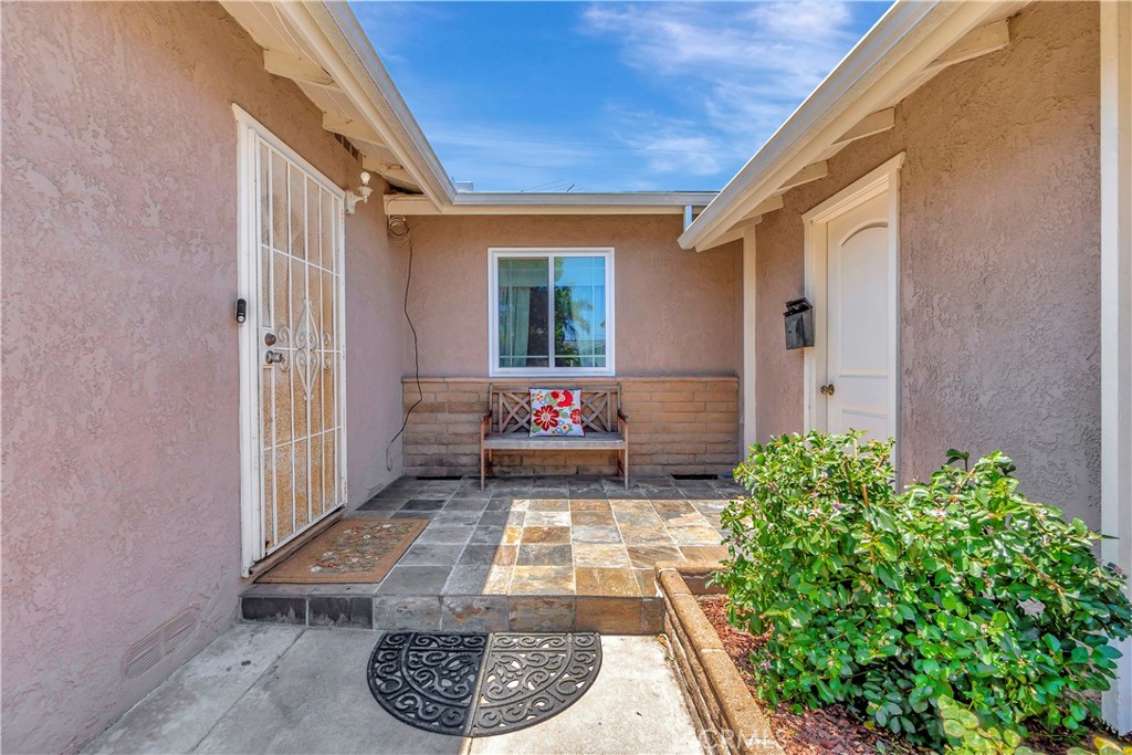15041 Columbia Lane
