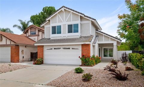 Photo of 3854 Lost Springs Drive, Calabasas, CA 91301 (MLS # SR26097160)
