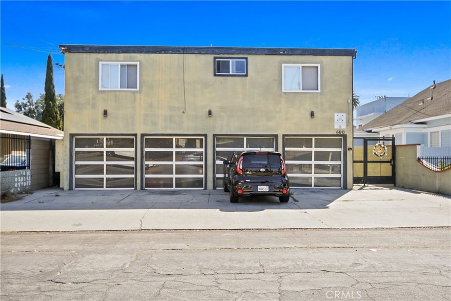 We are pleased to present 600 Almond Avenue, located in the highly desirable North Alamitos Beach neighborhood of Long Beach, California. This 2-story, 6-unit multifamily building was originally built in 1964 and has undergone significant renovations such as an extensive exterior remodel in 2016 and recently a complete interior remodel of all units.

The property features upgraded interiors including refinished vinyl flooring, modern kitchens and baths, in unit washer/dryers, stainless steel appliances, vinyl windows, shaker cabinets, and quartz countertops. The building also offers four single-car garages. The total building area is approximately 7,387 square feet, situated on a 6,837 square foot parcel. The unit mix consists of one (1) 2 Bed/1 Bath unit, four (4) 2 Bed/2 Bath units, and one (1) 3 Bed/3 Bath townhome-style unit with an attached garage.

The subject property offers a prime rental location within walking distance to popular restaurants along Broadway and 4th Street, known locally as Retro Row, less than a mile from Bluff Park and the beach, and proximate to the dining, retail, and entertainment options of Second Street. The property is also a short drive from California State University, Long Beach. This location benefits from both high tenant demand and strong market fundamentals. Tenants enjoy the ocean breeze and easy access to shops, restaurants, cafes, entertainment, and grocery stores, while owners benefit from the stability of a sought-after coastal market.