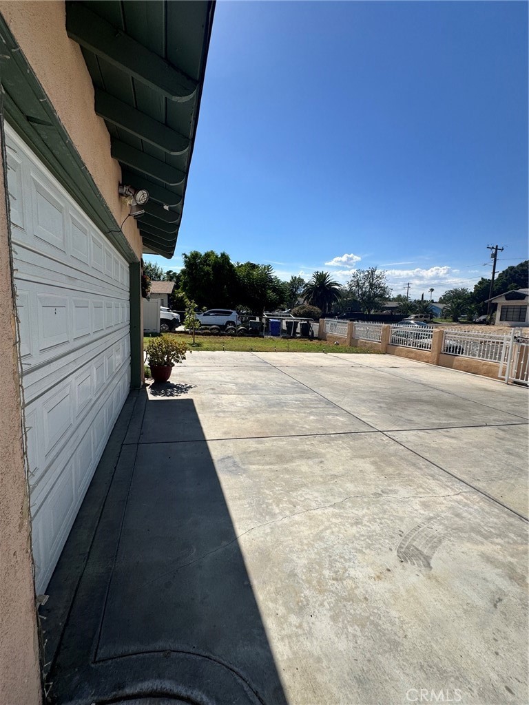 2313 Portola