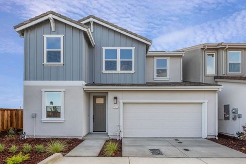 Photo of 8417 Delta Shores Circle Cir, Sacramento, CA 95832 (MLS # 41120516)
