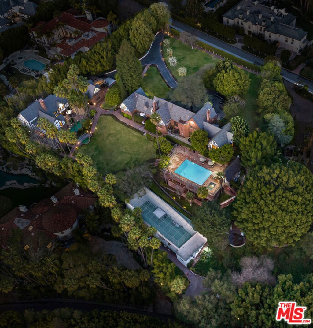 Photo of 259 St Pierre Road, Los Angeles, CA 90077 (MLS # 25580655)