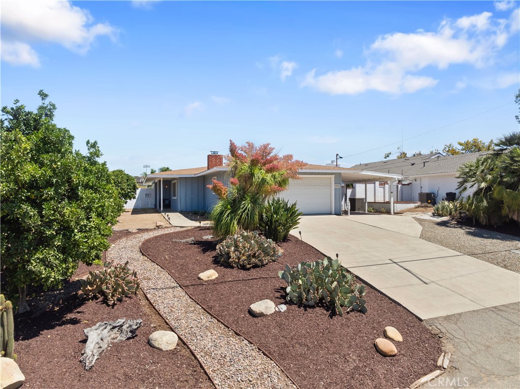 2330 Morro Road