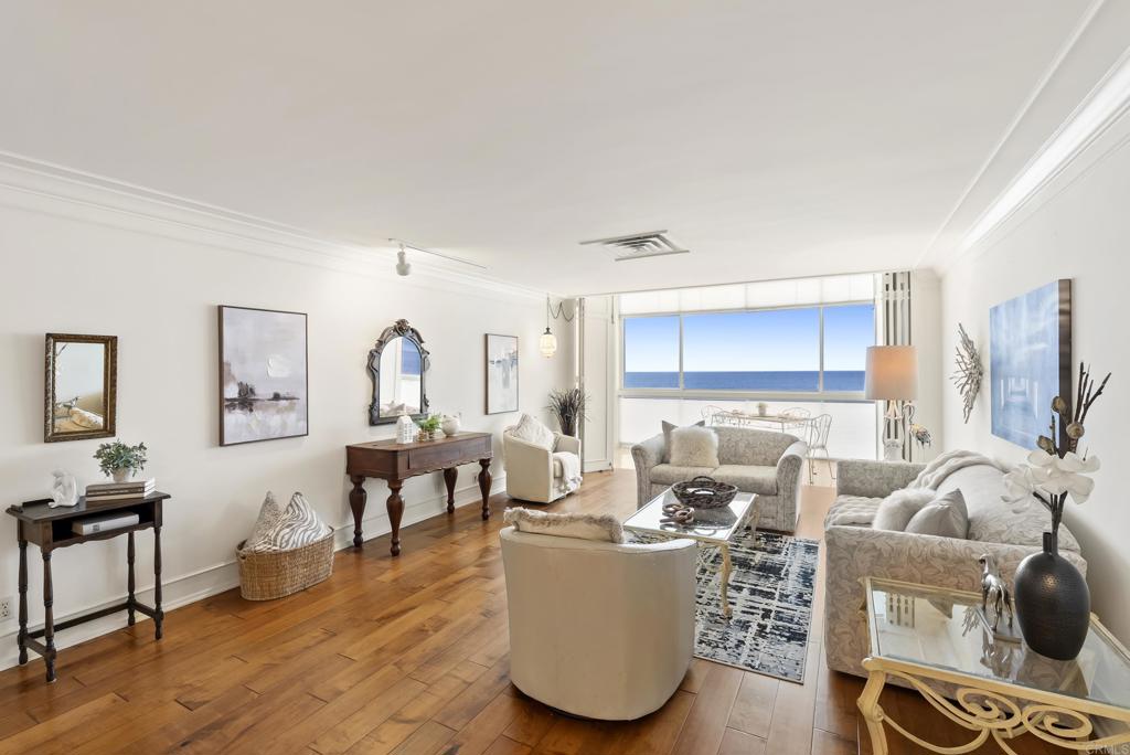 939 Coast Boulevard 4C