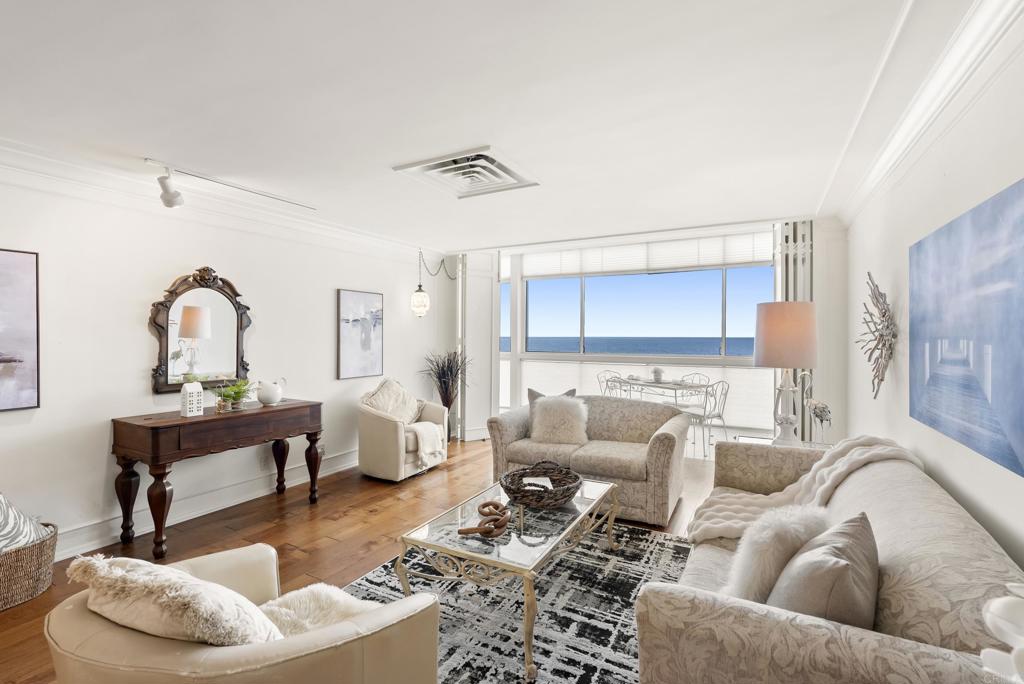 939 Coast Boulevard 4C