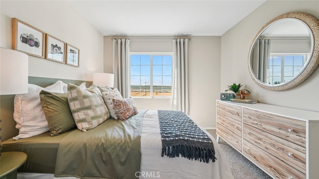 15438 Tomahawk Street