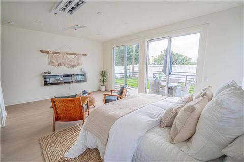 Tiny photo for 109 S Dunning St, Ventura, CA 93003 (MLS # SR25258712)