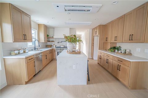 Tiny photo for 109 S Dunning St, Ventura, CA 93003 (MLS # SR25258712)