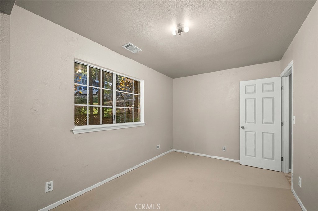 VOE (VOE) - Residential