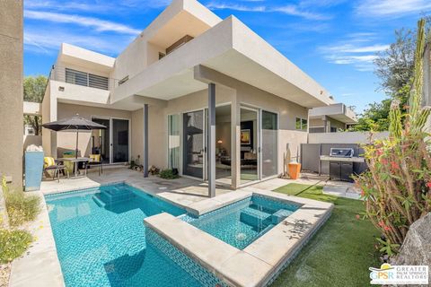 Photo of 2827 S Palm Canyon Drive, Palm Springs, CA 92264 (MLS # 26828287PS)