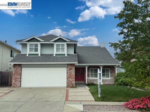 Photo of 35621 Beeching Ln Ln, Fremont, CA 94536 (MLS # 41132559)