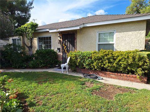 14073 Aztec Sylmar CA 91342