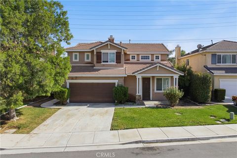 29504 castlewood menifee ca 92584