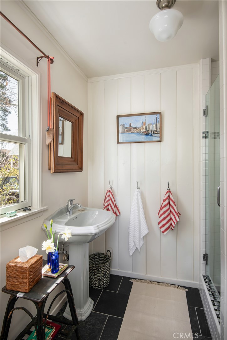 Arrowhead Woods (AWHW) - Residential