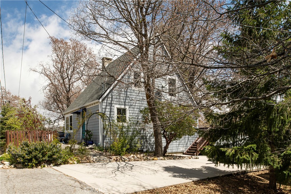 Arrowhead Woods (AWHW) - Residential