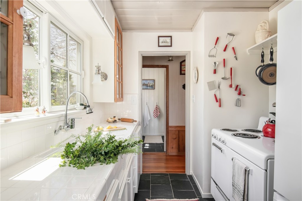 Arrowhead Woods (AWHW) - Residential