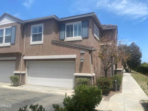 Photo of 3630 Dunkirk Drive, Oxnard, CA 93035 (MLS # V1-36680)