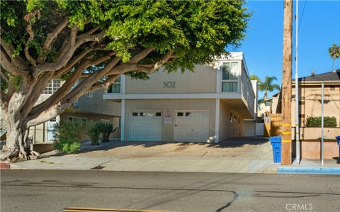 Photo of 502 N Elena Avenue #1-7, Redondo Beach, CA 90277 (MLS # OC26003145)