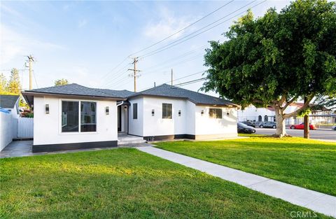 Photo of 9246 Manzanar Ave, Downey, CA 90240 (MLS # DW26072010)