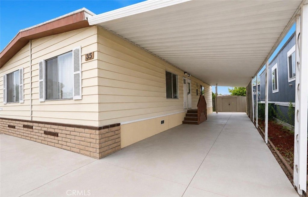 2131 W San Bernardino Drive 35