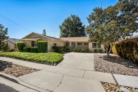 8365 Lake Adlon DR San Diego CA 92119