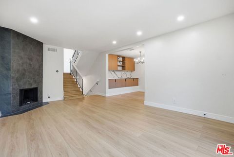 Photo of 1203 Ramona Drive, Newbury Park, CA 91320 (MLS # 26649577)