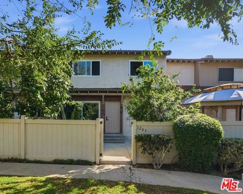 Photo of 1203 Ramona Drive, Newbury Park, CA 91320 (MLS # 26649577)