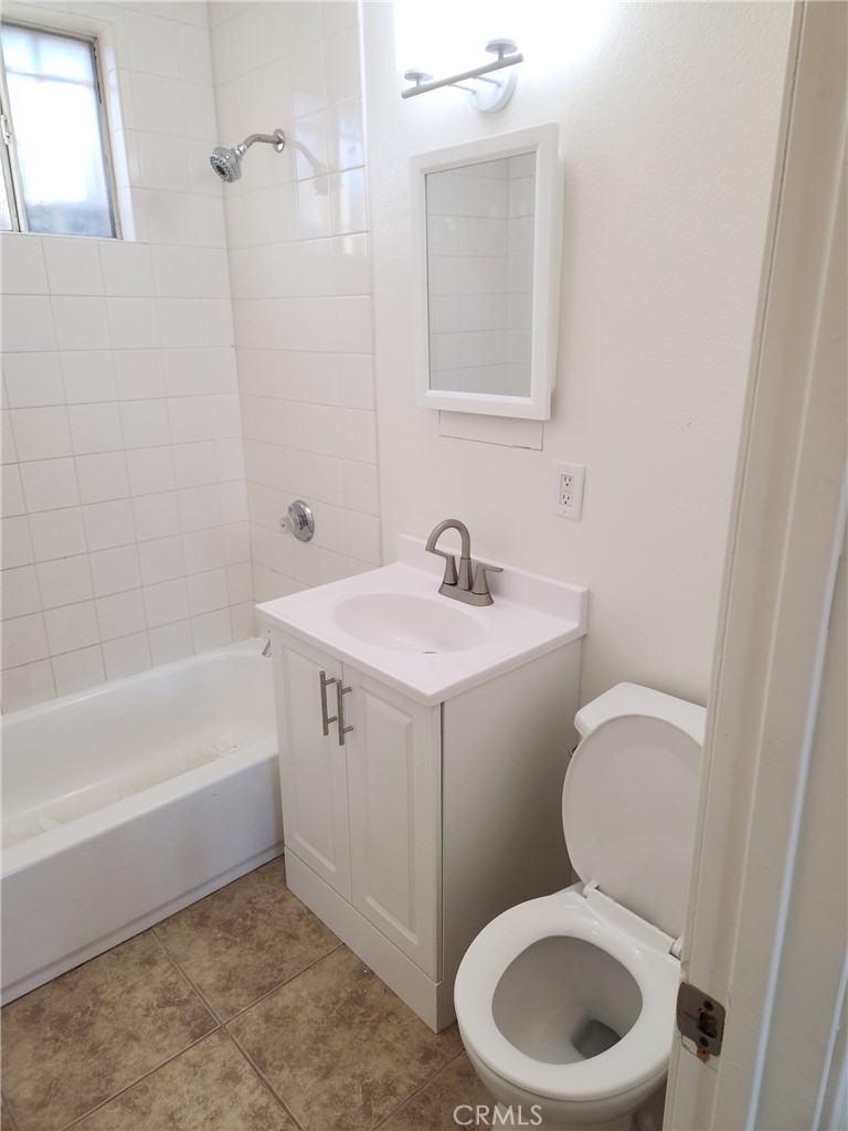 11100 S, New Hampshire