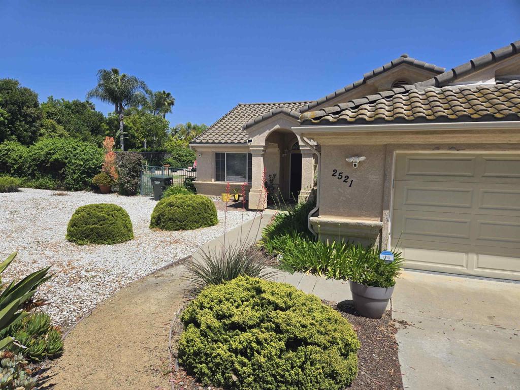 2521 Lynn Way