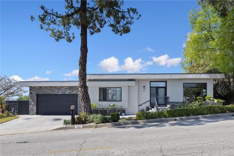 2637 N Mountain Avenue Claremont CA 91711