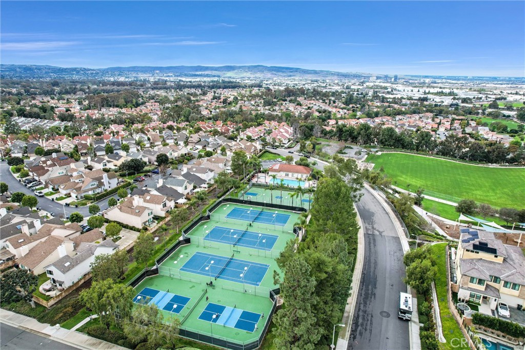 IF YOU ARE LOOKING FOR A MOVE IN CONDITION VIEW PROPERTY IN A WONDERFUL COMMUNITY WITH PRIVACY THIS HOME IS THE ONE! AS YOU ENTER THE HOME VAULTED CEILINGS AND SPACIOUS LIVING ROOM WILL CATCH YOUR EYES. TO SEE MORE OF THE VIEW AND ALSO ENJOY DOING BBQ THE BALCONY IS THE PLACE! THIS HOME IS ONLY A FEW MINUTES AWAY FROM ASSOCIATION POOL, SPA, TENNIS COURTS AND SPORT COURT.
YOU DONT WANT TO LET THIS PROPERTY GET AWAY!